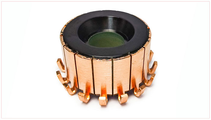 Hook commutator